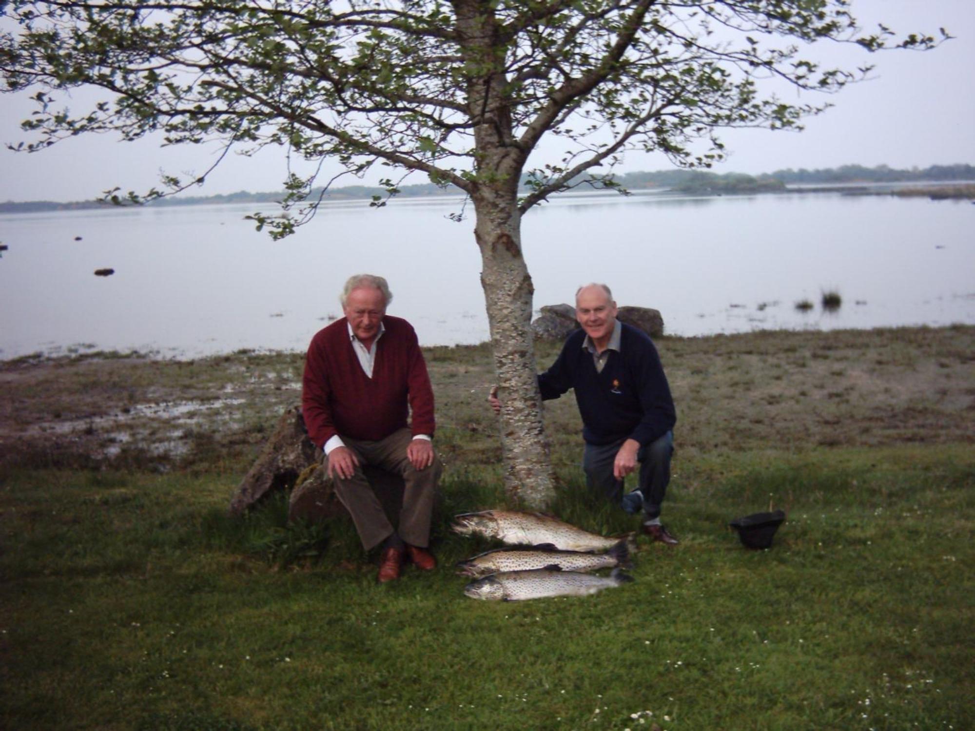 The Waterfront House Country Home Oughterard Bagian luar foto
